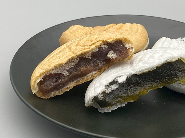 鍋島さま断面画像(小豆味・抹茶味)